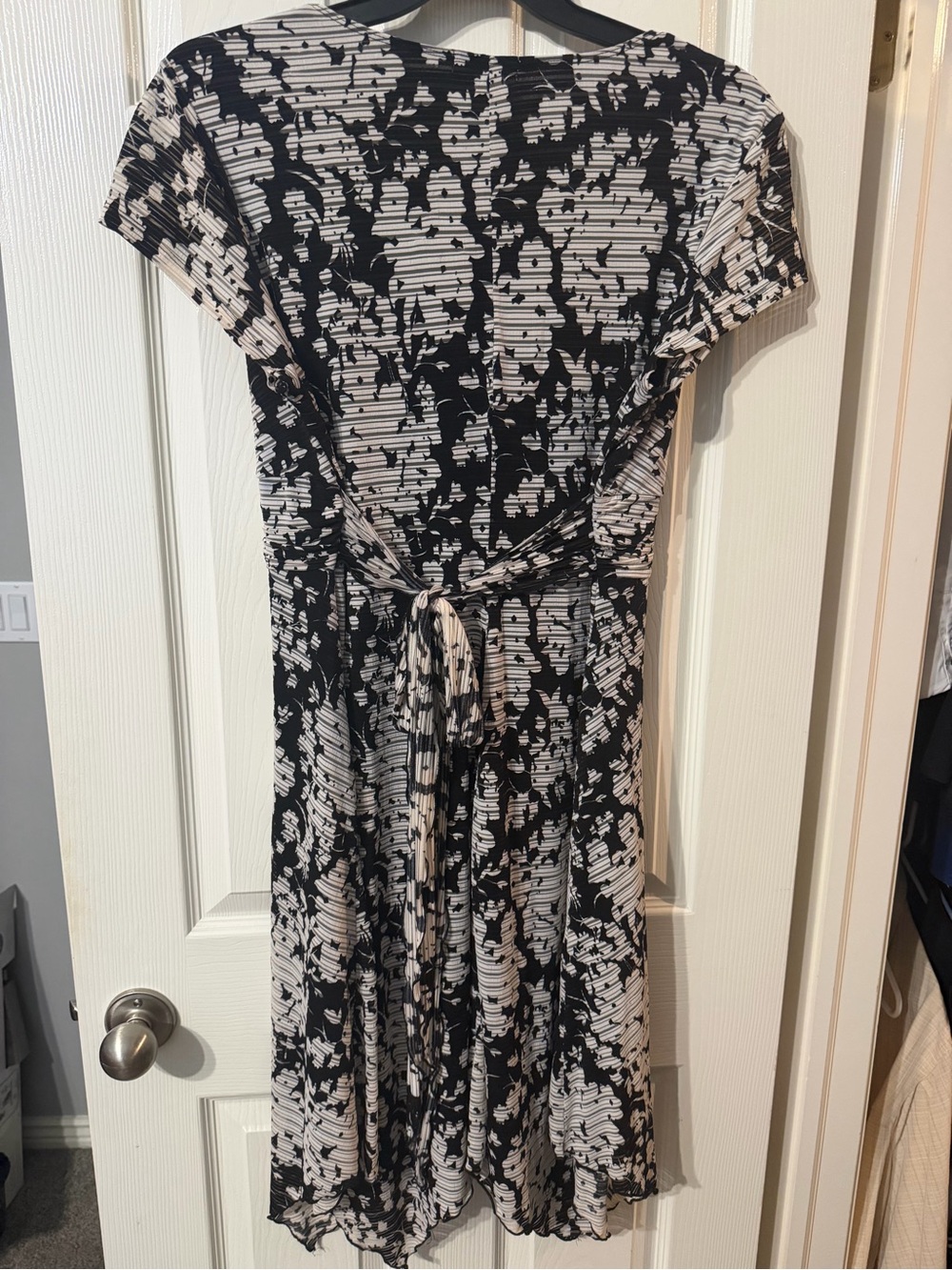Women’s Black and White Floral Handkerchief Hem Dress - Picture 2 of 6